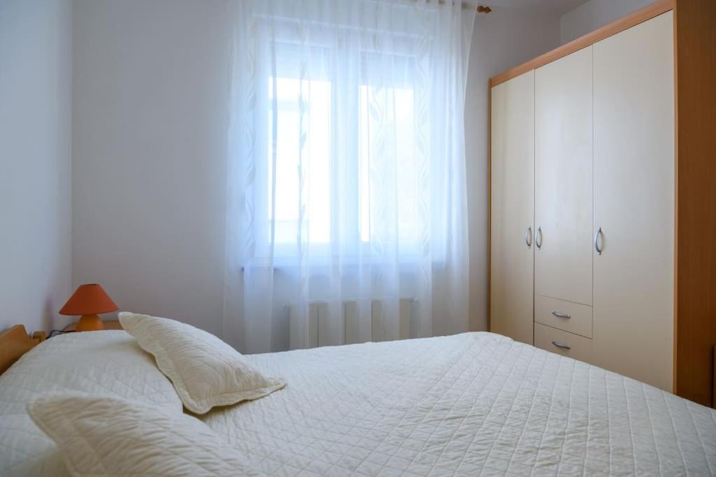 Apartment Sunce Pula Exterior photo